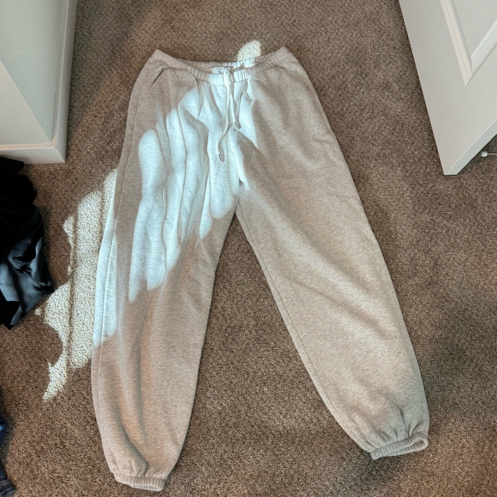 Abercrombie & Fitch Light Gray Joggers LONG